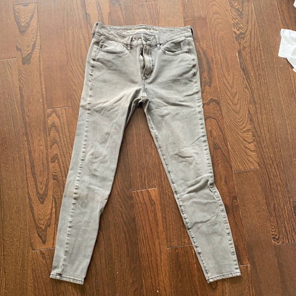 Gray American eagle high rise jetting